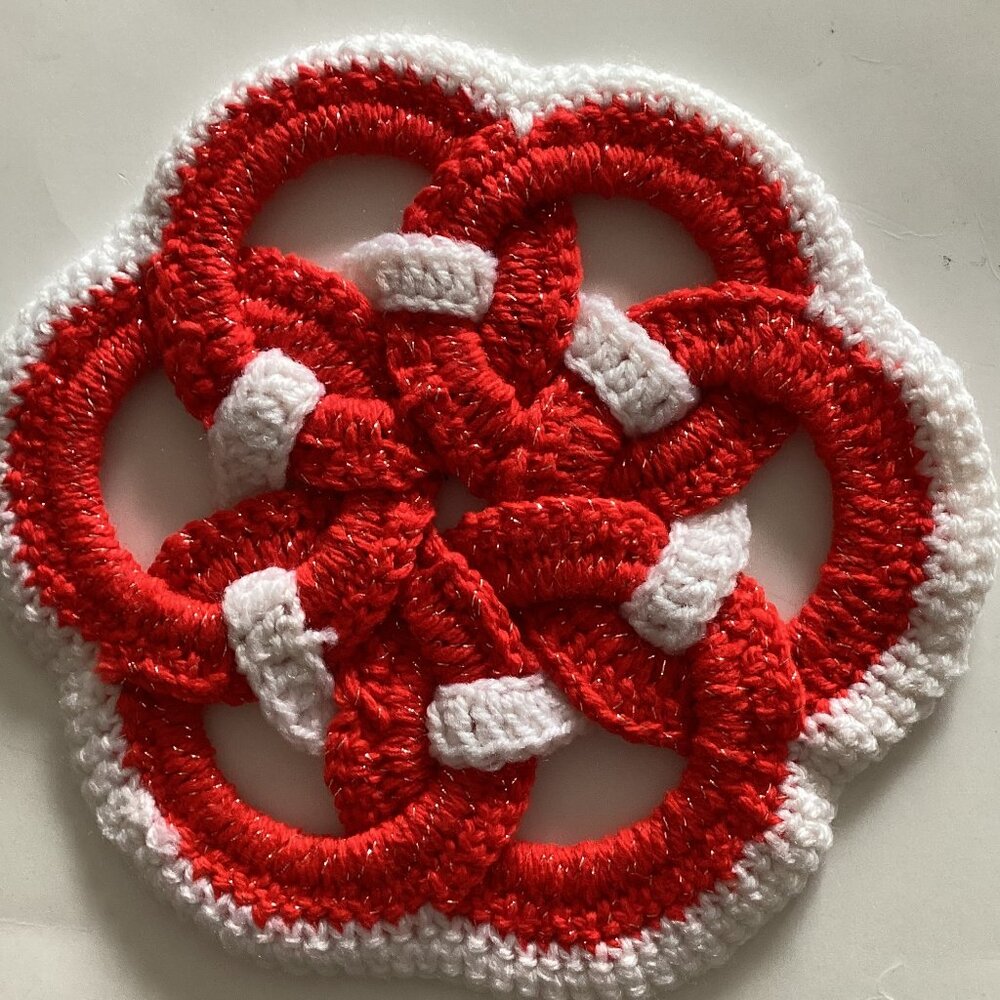 2 Handmade Round Crocheted Interlocking Rings Trivets Kitchen Table Linens - Picture 4 of 6